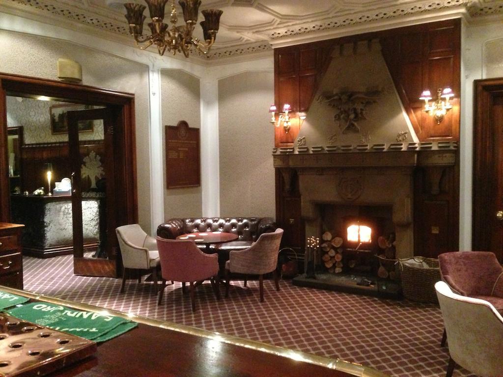Oakwood Hall Hotel Bingley Eksteriør bilde